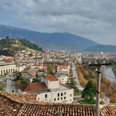 Ferienwohnung Hava Baci Berat Exterior foto